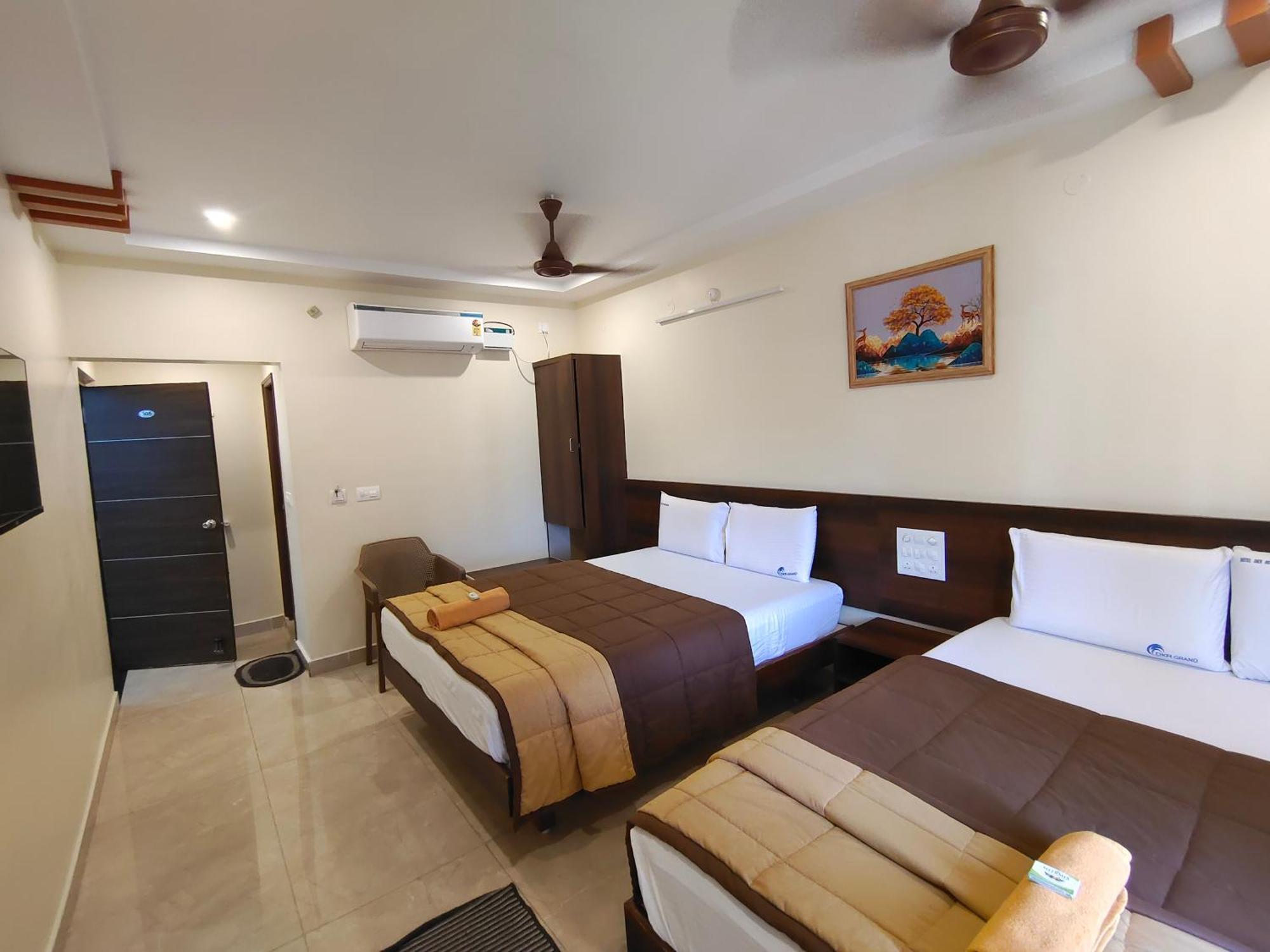 Hotel Dkr Grand Tirupati Dış mekan fotoğraf