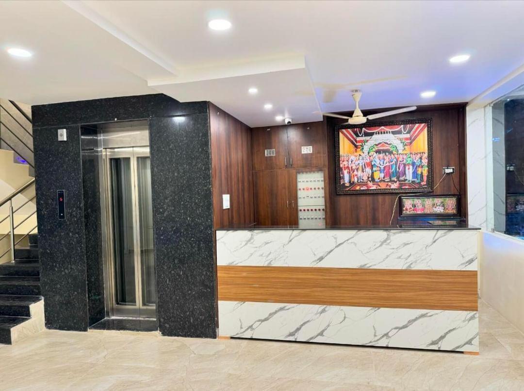 Hotel Dkr Grand Tirupati Dış mekan fotoğraf